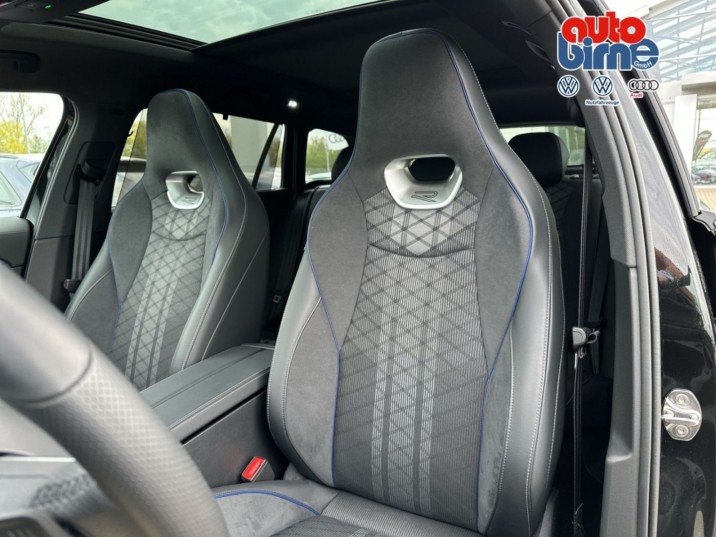 Passat Variant 1.5 TSI eHybrid R-Line HUD AHK Pa