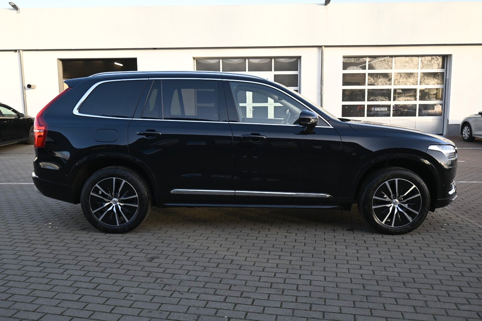 Fahrzeugabbildung Volvo XC90 T8 Recharge *Pano*Luft*360°*Stdhzg