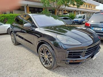Porsche Cayenne - 3