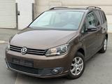 Volkswagen Touran Match BMT 7-SITZE*DSG*NAVI*PANORAMA*8FACH - Volkswagen Touran mit Diesel-Antrieb: Limousine
