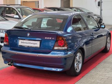 BMW 325 - 4