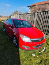 Opel Astra H Twintop 1.9 CDTI - Opel Astra aus 2007 mit Diesel-Antrieb