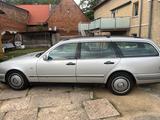 Mercedes-Benz W210 300 Turbodiesel OM606 - Mercedes-Benz 300: Turbodiesel