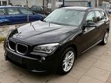 BMW X1 Baureihe X1 18 i sDrive / TÜV NEU - BMW X1 mit Benzin-Antrieb: Geländewagen, Automatik