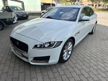 Jaguar XF - 2