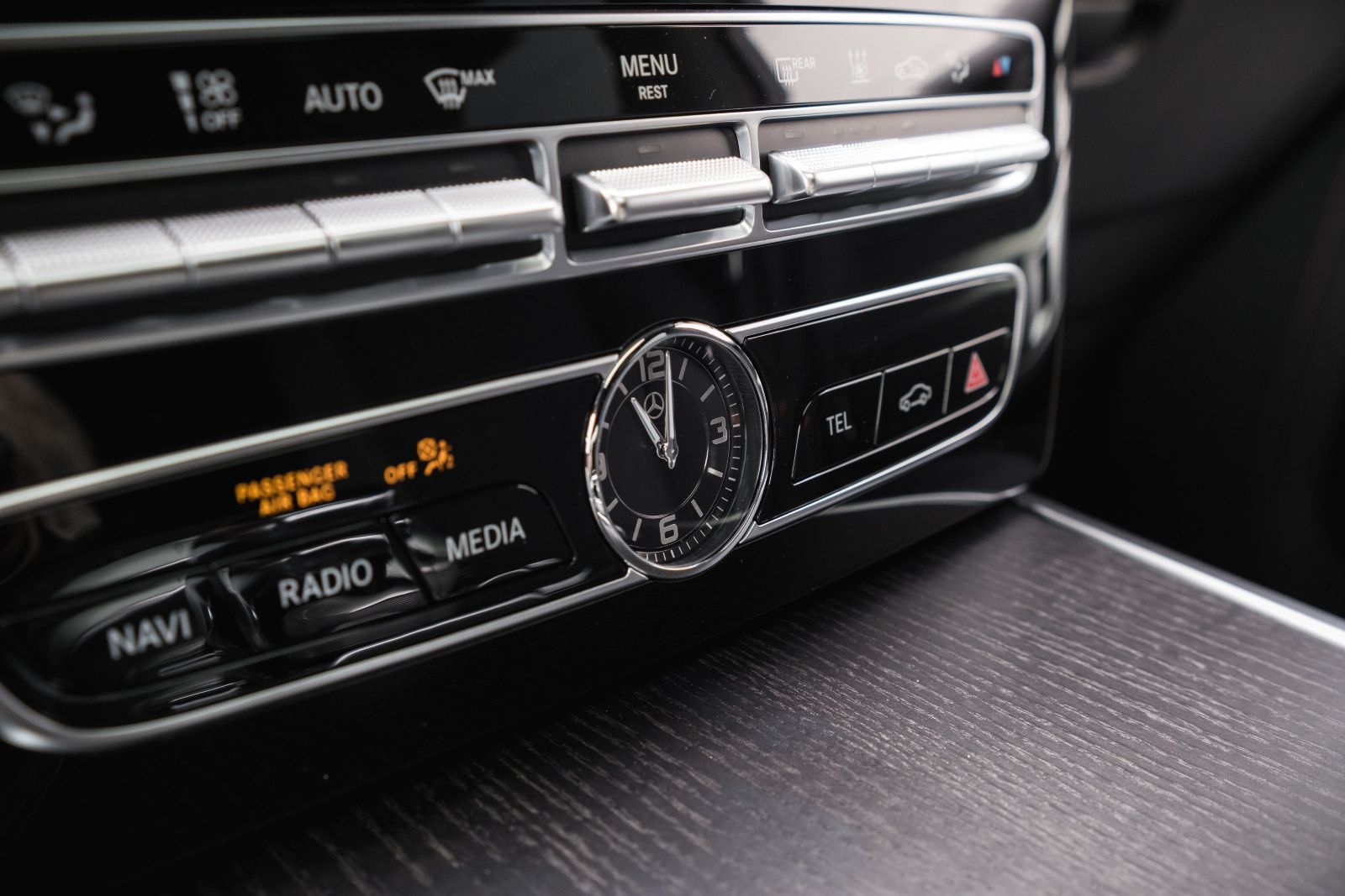 Fahrzeugabbildung Mercedes-Benz G 500 STRONGER THAN DIAMONDS 1of300-20KM!