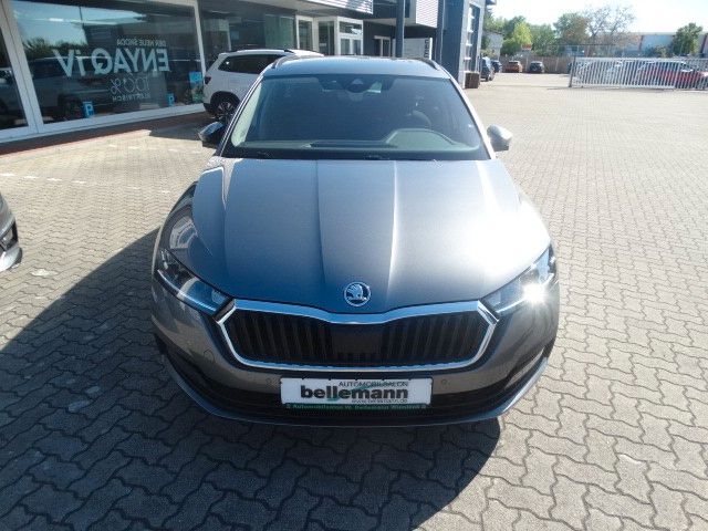 ŠKODA Octavia Octavia Combi Tour 2.0 TDI DSG – Bild 4 von 19