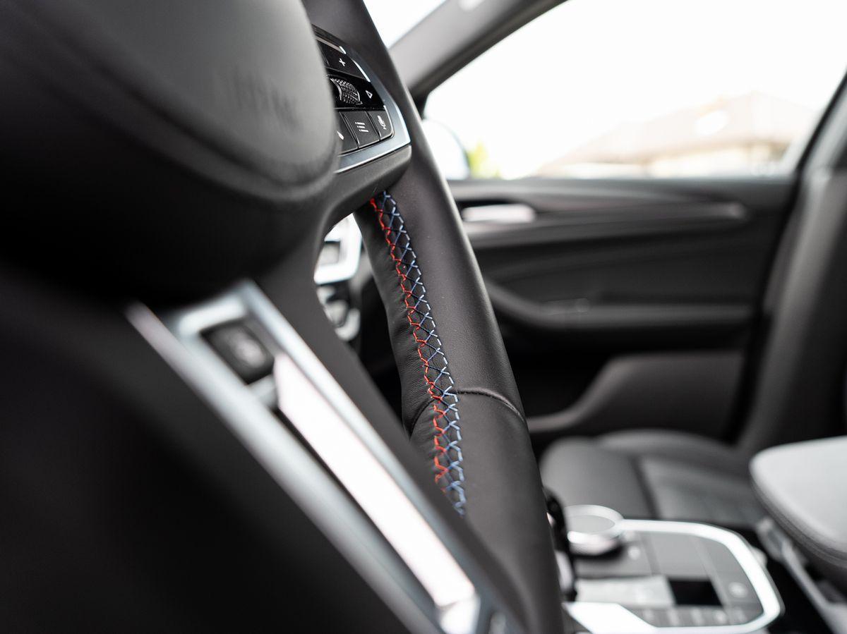 BMW X4 M40d AHK PANO ACC HuD H&K Sitzlüft KoZg 360°