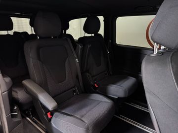 Mercedes-Benz V 250 AMG Paket*AHK*LED*Kamera*SH*Navi