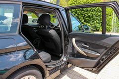 BMW 316d Touring / NAVI BUSINESS / SITZHEIZUNG / PDC BMW 316d Touring / NAVI BUSINESS / SITZHEIZUNG / PDC