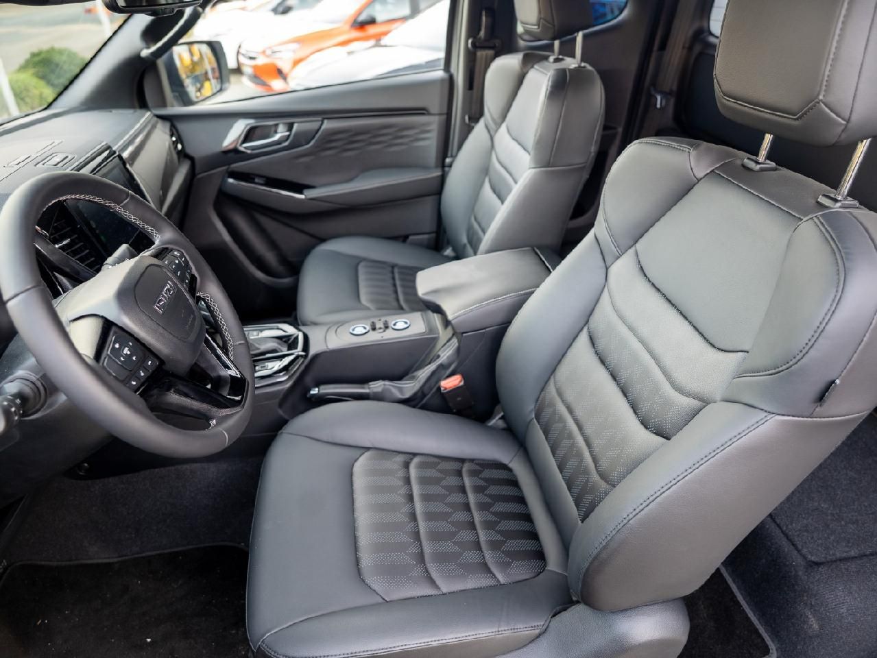 Fahrzeugabbildung Isuzu D-Max Space Cab V-CROSS für Wohnkabine