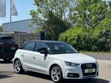 Audi A1 Sportback design* 1 Hand *12 M. Garantie* - Audi A1: Navigationssystem