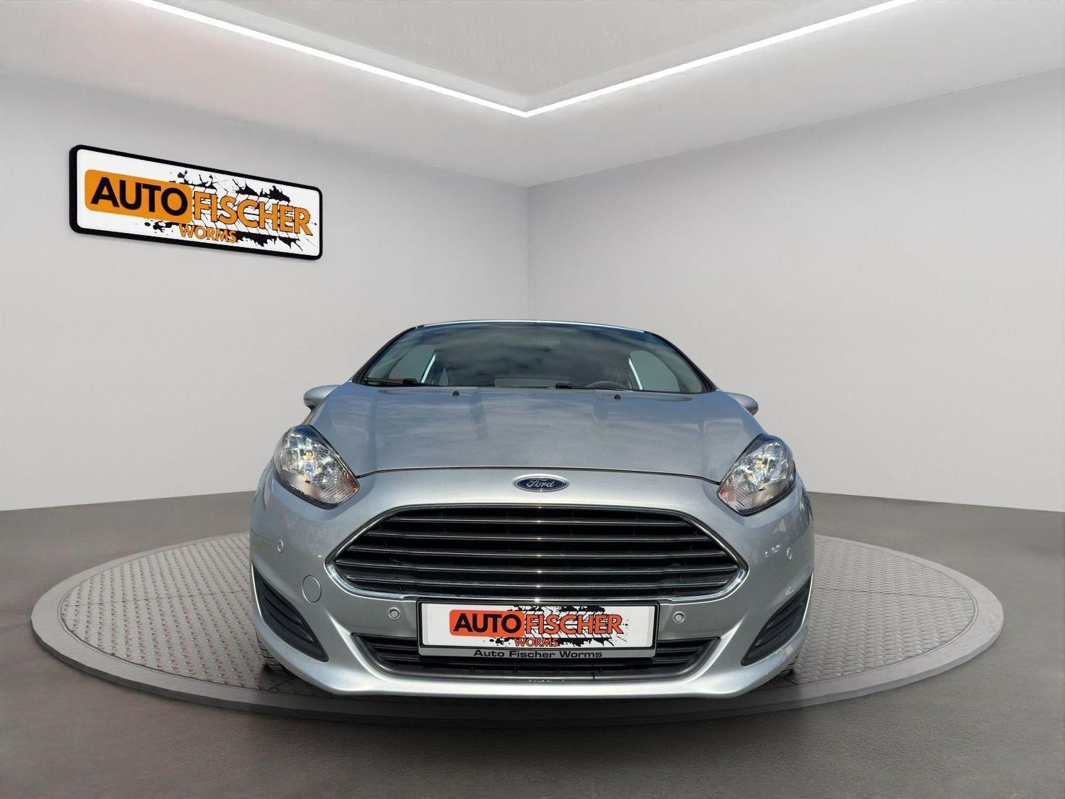 Ford Fiesta Sync Edition  "1.Hand von Rentner"