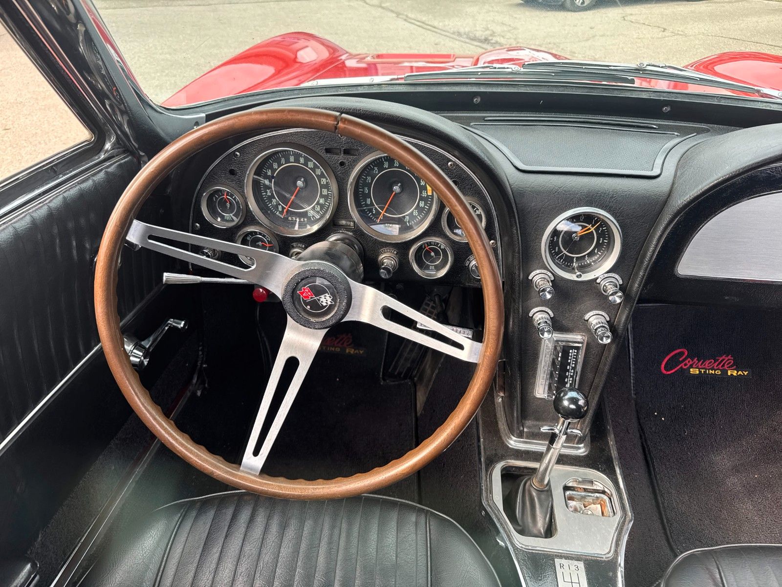 Fahrzeugabbildung Corvette C2 Stingray