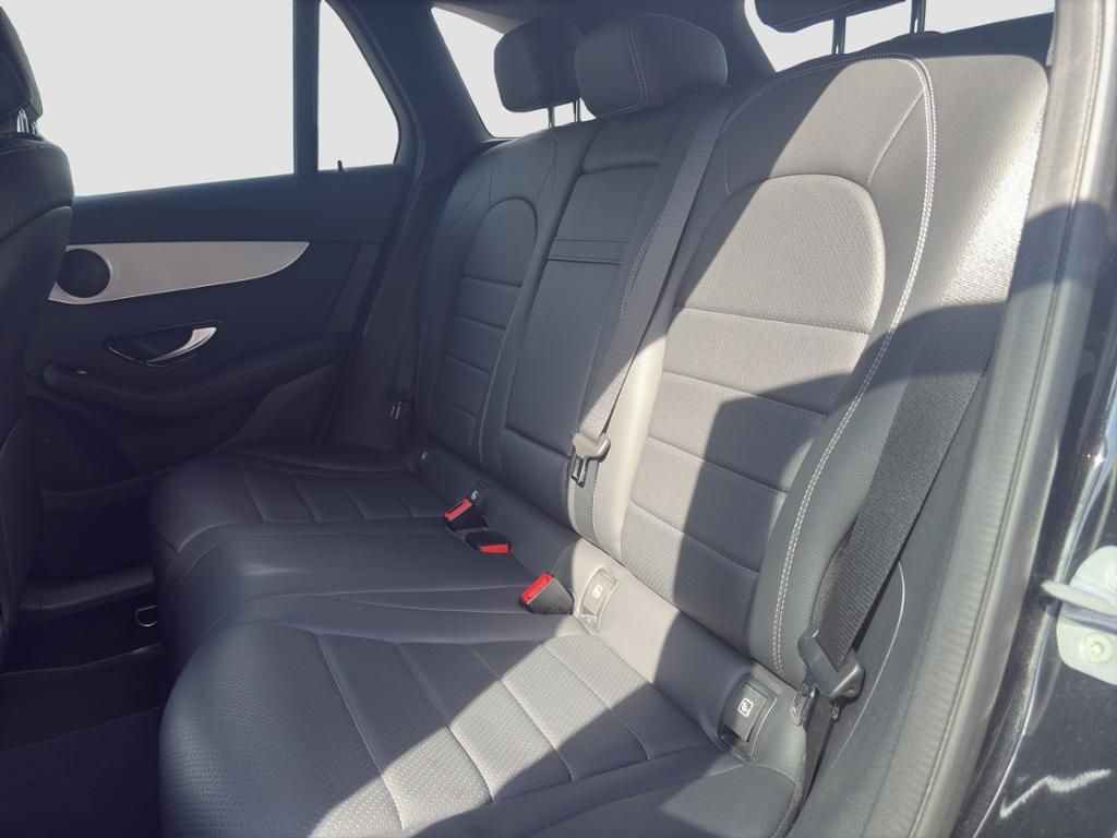 Fahrzeugabbildung Mercedes-Benz GLC 200 4M Austauschmotor bei 132 TKM*MULTIBEAM