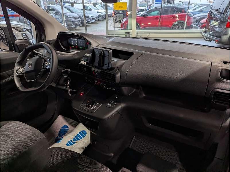 Peugeot Partner E-PARTNER M 100kW StandHZG Digitales Coc