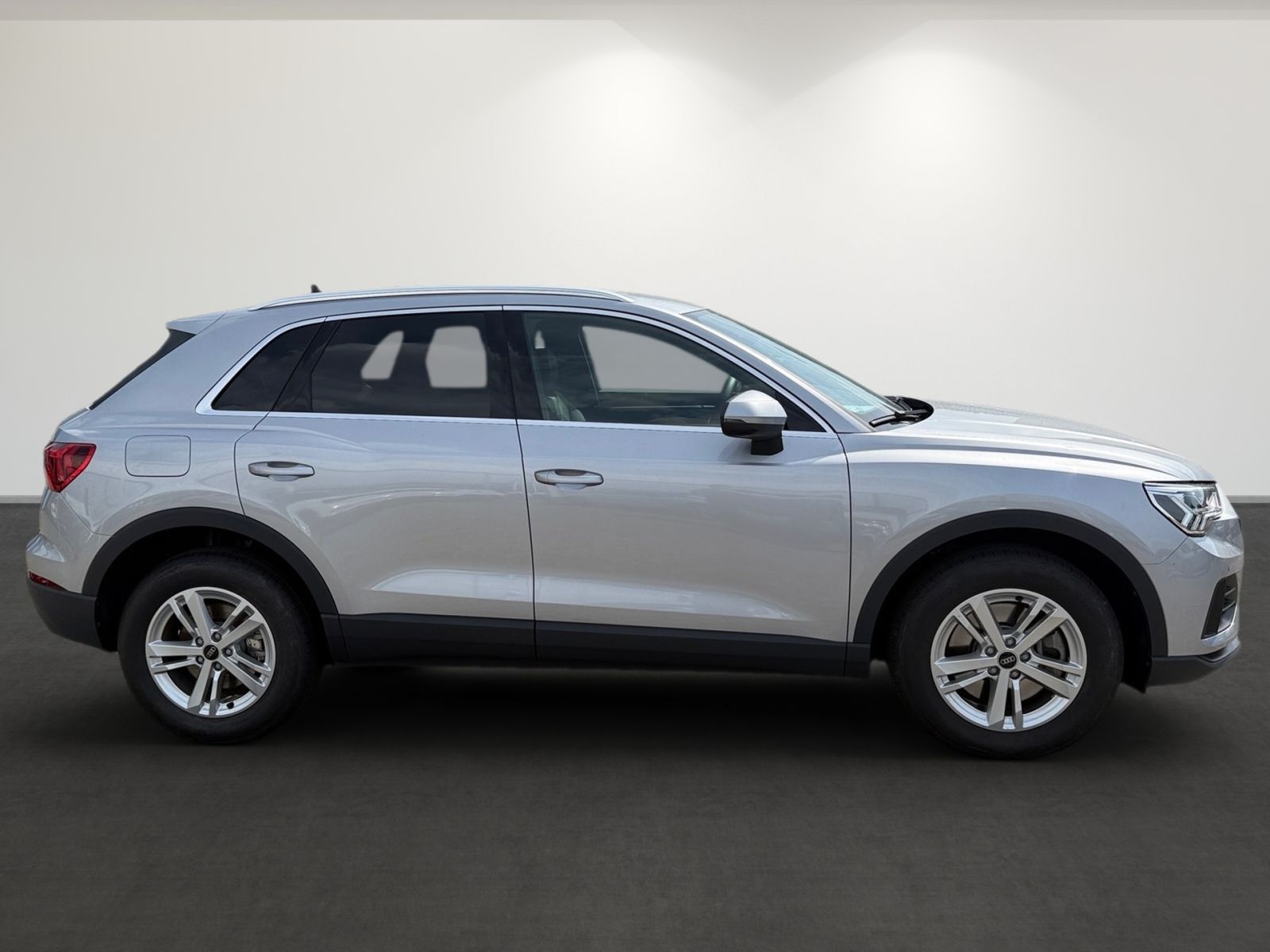 Audi Q3 45 TFSI e s-line Int LED Privacy el.Heckklapp foto 4