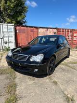 Mercedes-Benz Mercedes Benz C230 Sport V6 - gebrauchte Mercedes-Benz C 230 aus dem Jahr 2006