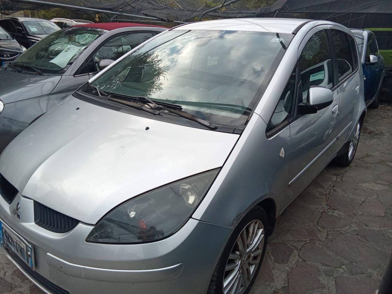 Mitsubishi Colt