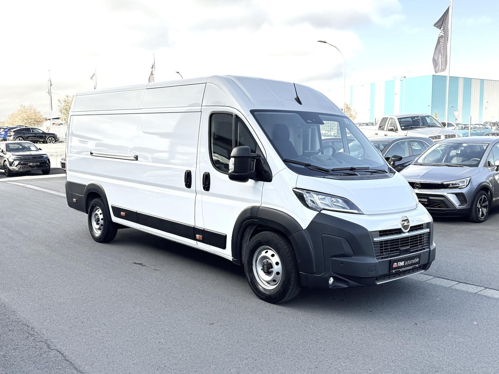 Opel Movano