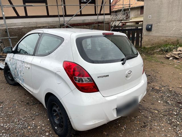 Hyundai I 20