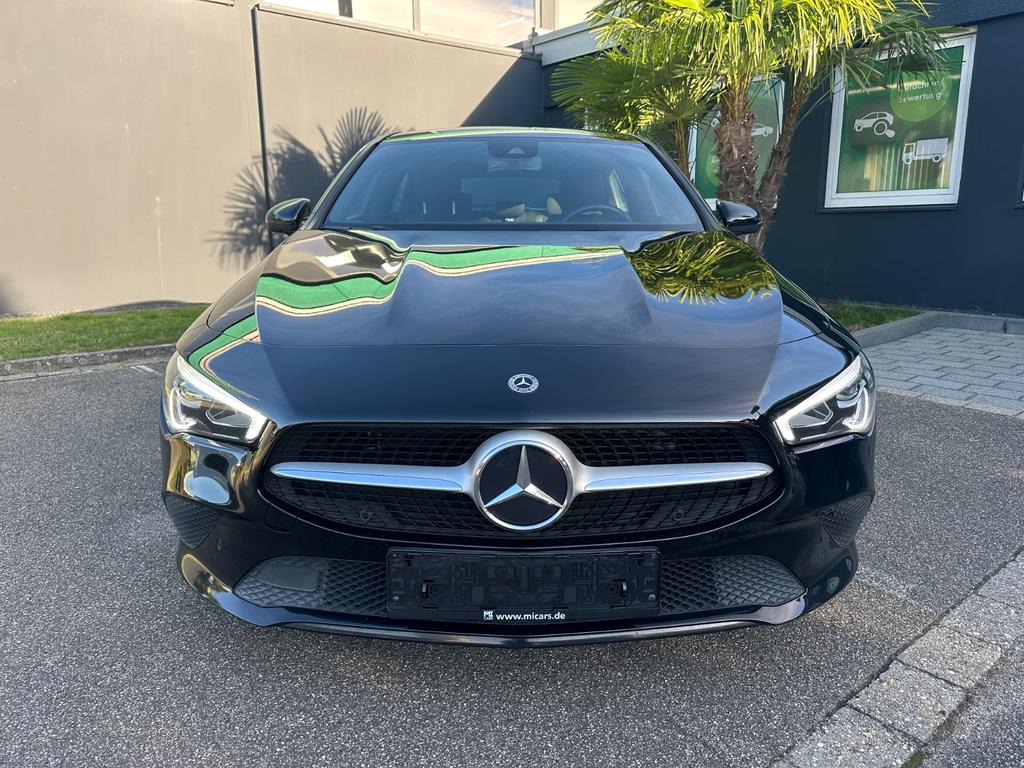 Mercedes-Benz CLA 180 Shooting Brake