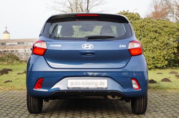 Hyundai i10 1.0AUT-NAVI-KLIMA-KAMERA-TEMPOMAT-KAMERA-PDC