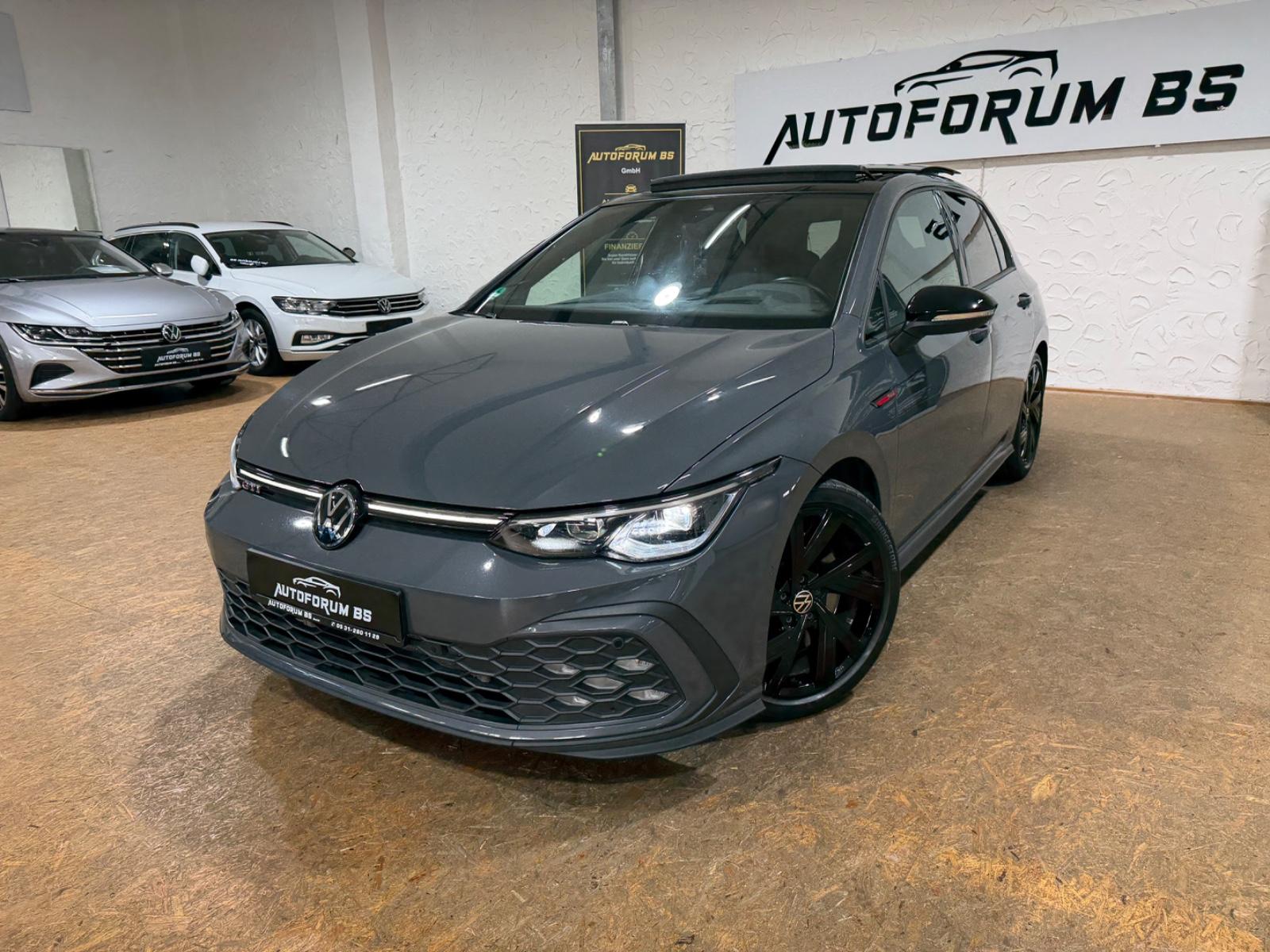 Volkswagen Golf VIII Lim. GTI 2.0TSI DSG/PANO/CAM/SOUND/18"