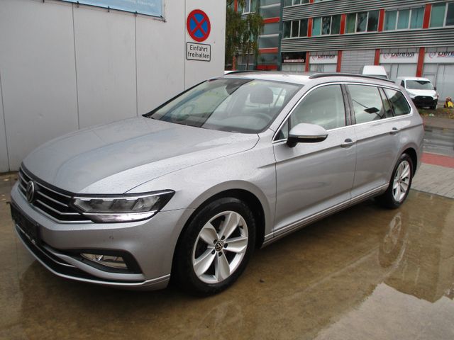 Volkswagen Passat Variant Business 4Motion