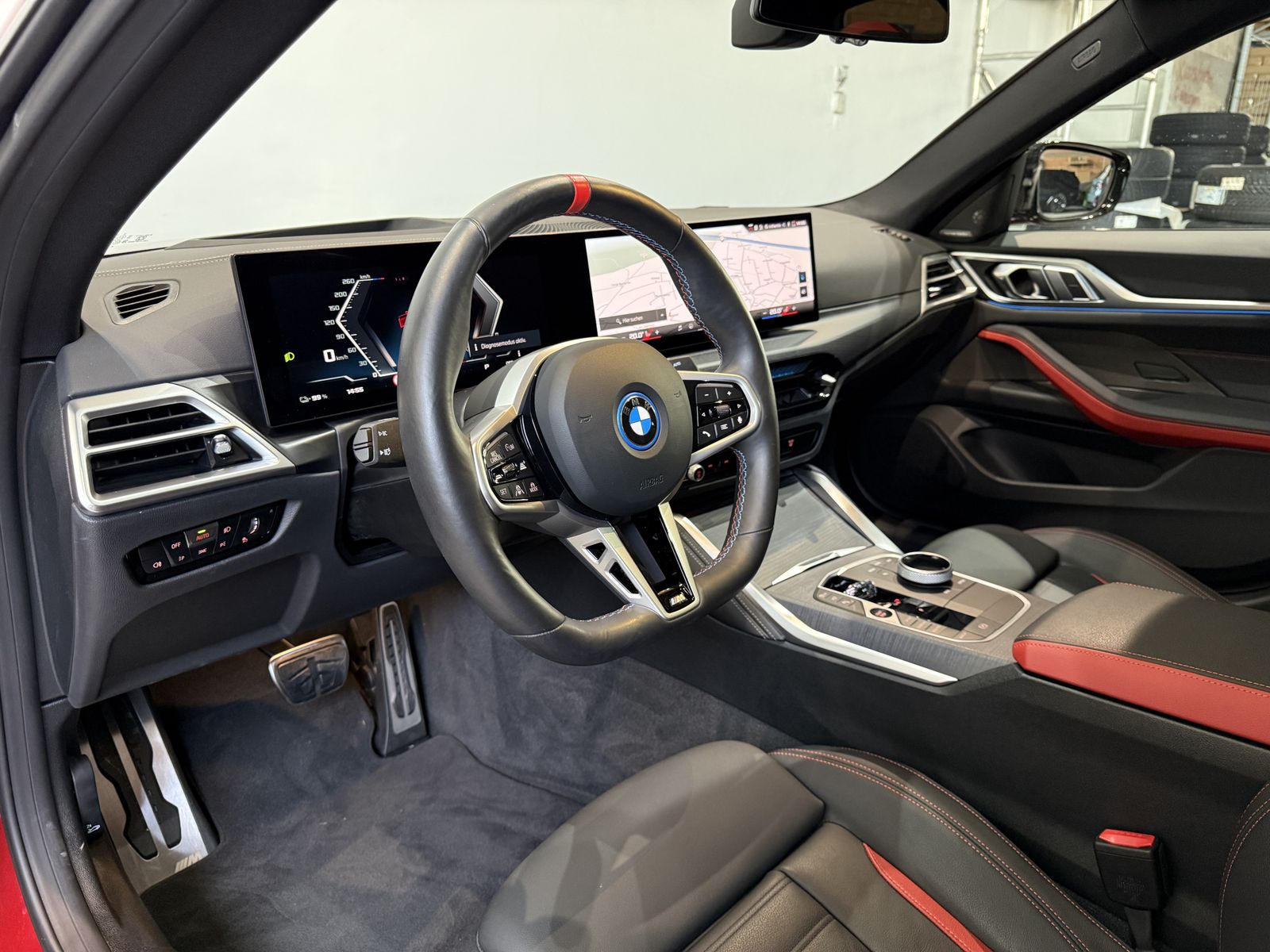Fahrzeugeinzelansicht 10 Fahrzeugabbildung BMW i4 M50 |elektr. Glasdach |HK Surround |Carbon Ex