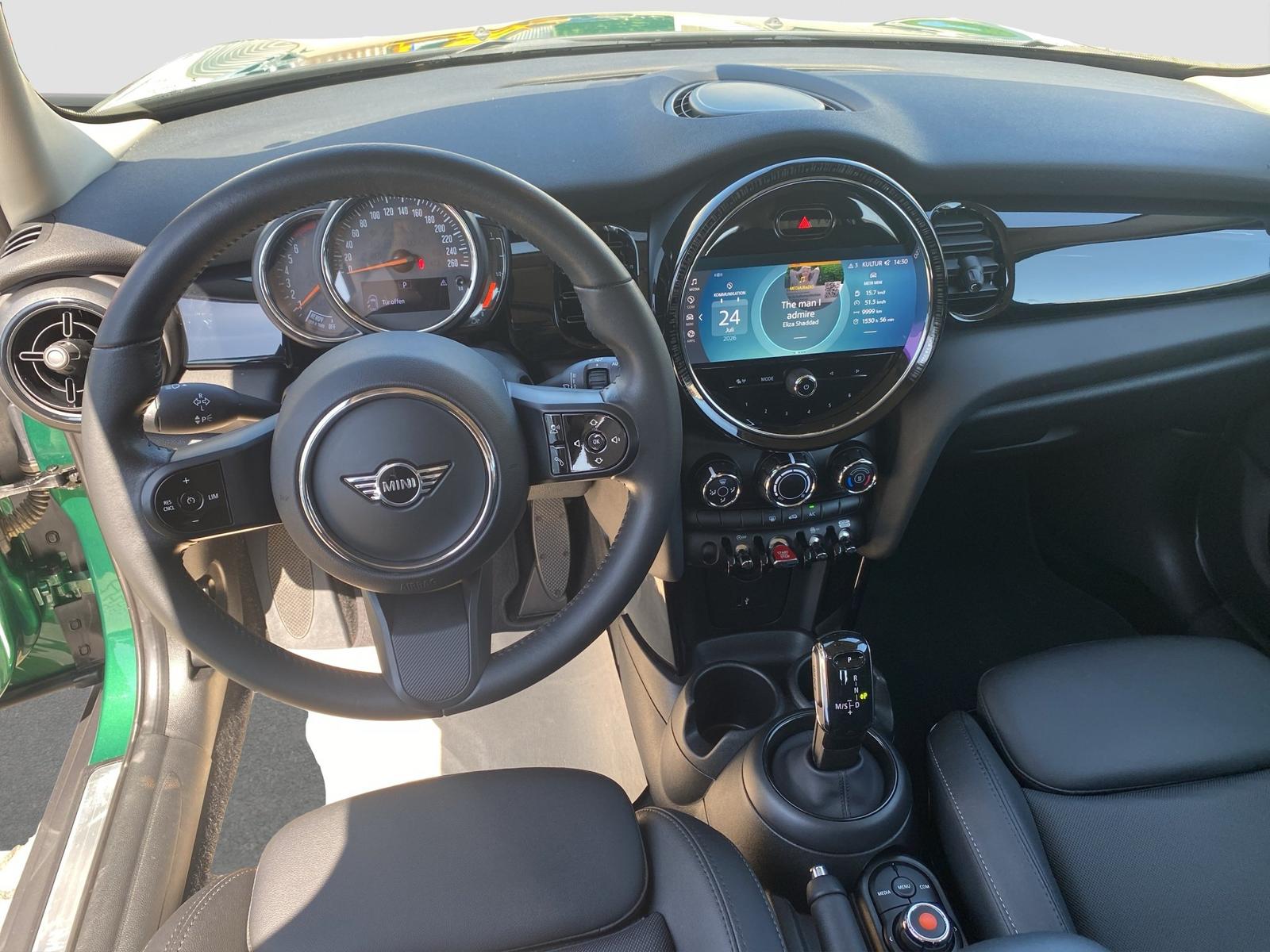 MINI Cooper Classic Trim LED PDC Tempo DAB PDC Klima