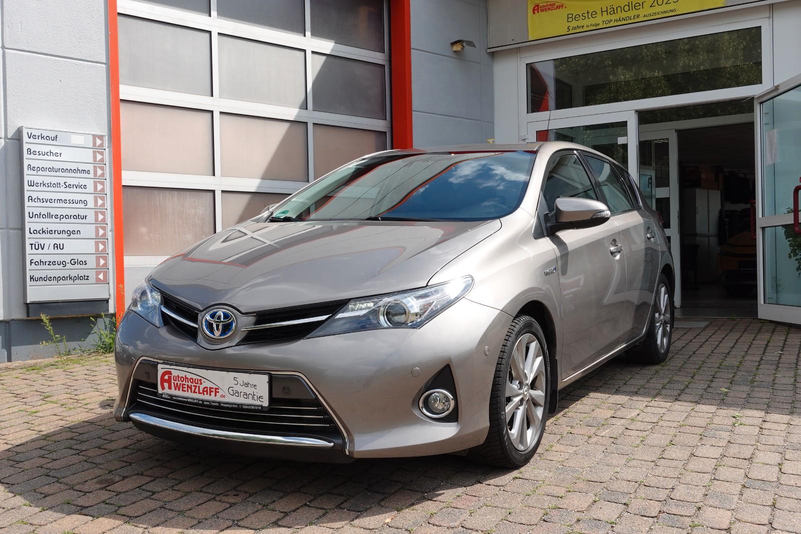 Toyota Auris Hybrid Executive 5 Jahre Garantie
