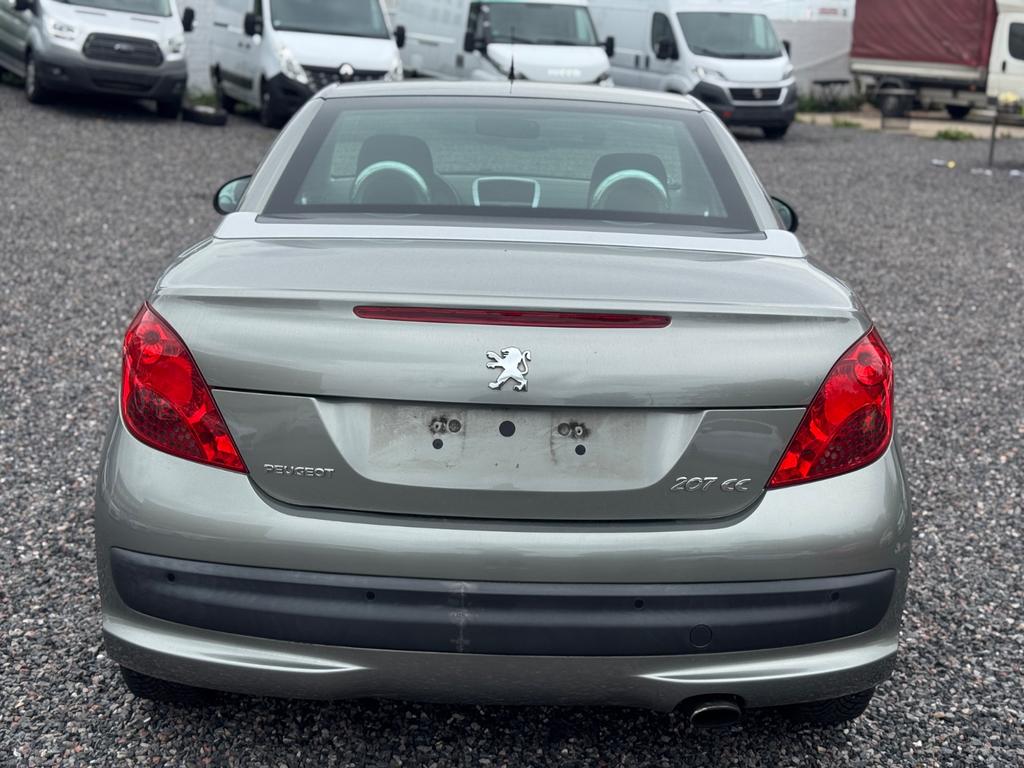 Peugeot 207