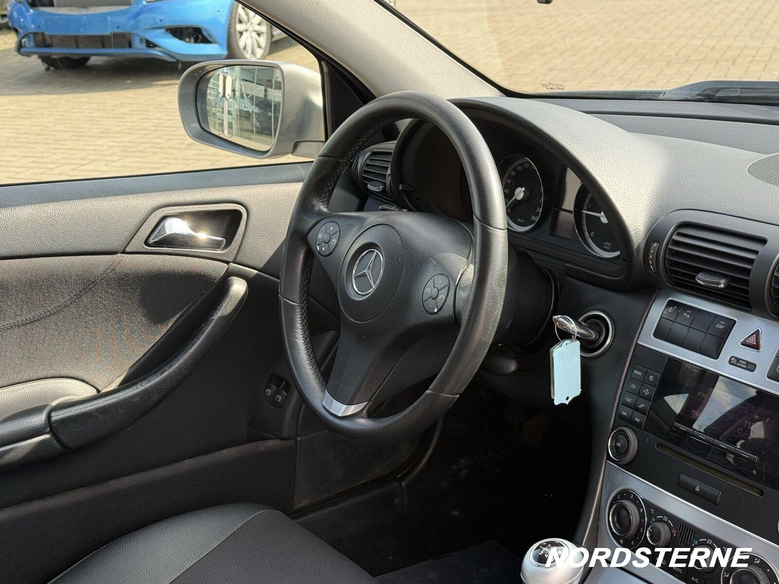 Mercedes-Benz CLC 220 CDI Sportcoupé Pano.-Dach/Klima/Sitzhzg.