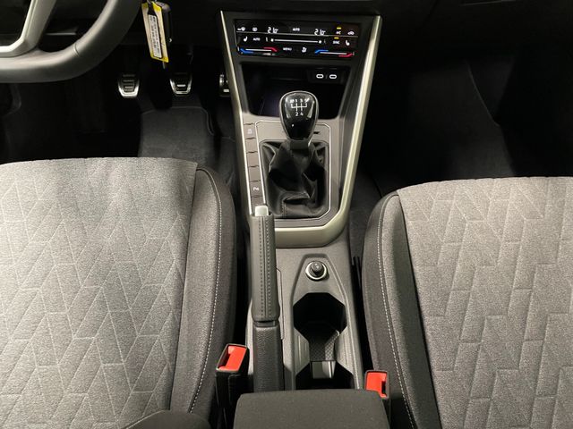Taigo Move 1.0 TSI ACC NAVI SHZ PDC