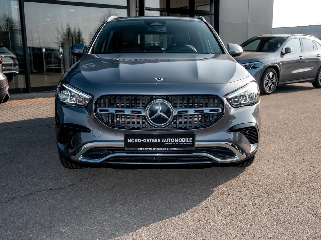 Mercedes-Benz GLA 200 d PROGRESSIVE AHK SHZ KLIMA NAVI MBUX imagem 3