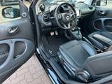Smart fortwo 66kW DCT BRABUS*LEDER*NAVI*SHZ*JBL*KAM* - Smart aus 2019