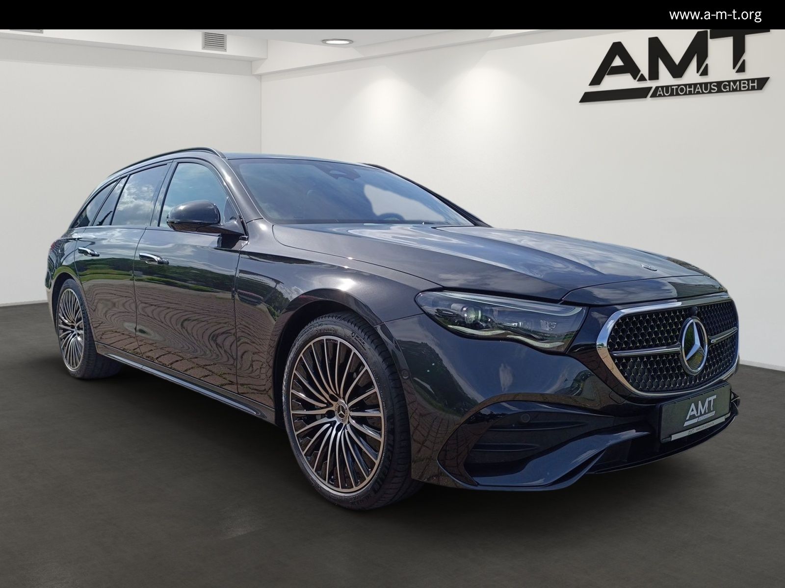 E 300 de T AMG Premium*Pano*AHK*Superscreen*DC