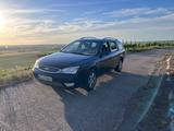 Ford Mondeo 2.0 Ghia Ghia - Ford Mondeo aus 2006: Ghia