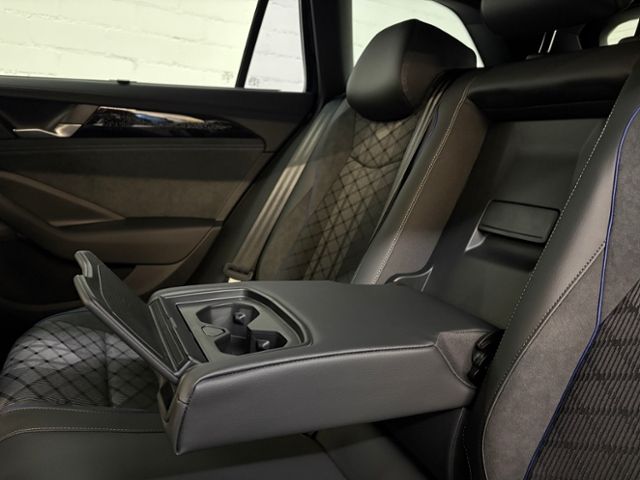 Volkswagen Passat - Bild 11