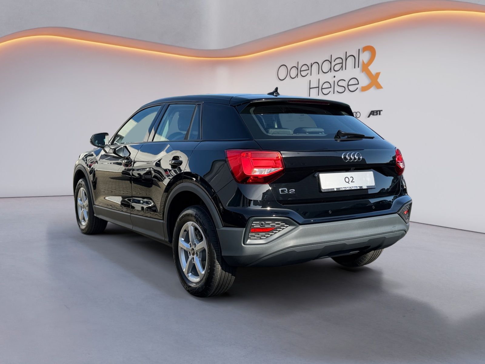 Audi Q2 30 TFSI 85(116) kW(PS) Schaltgetriebe  Navi imagem 3