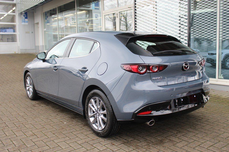 Fahrzeugabbildung Mazda 3 M-Hybrid Selection G-122 ACT-P NAVI ACAA 360°