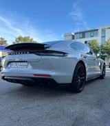 Porsche Panamera 4 Platinum Edition Platinum Edition - Porsche Panamera: Platinum Edition