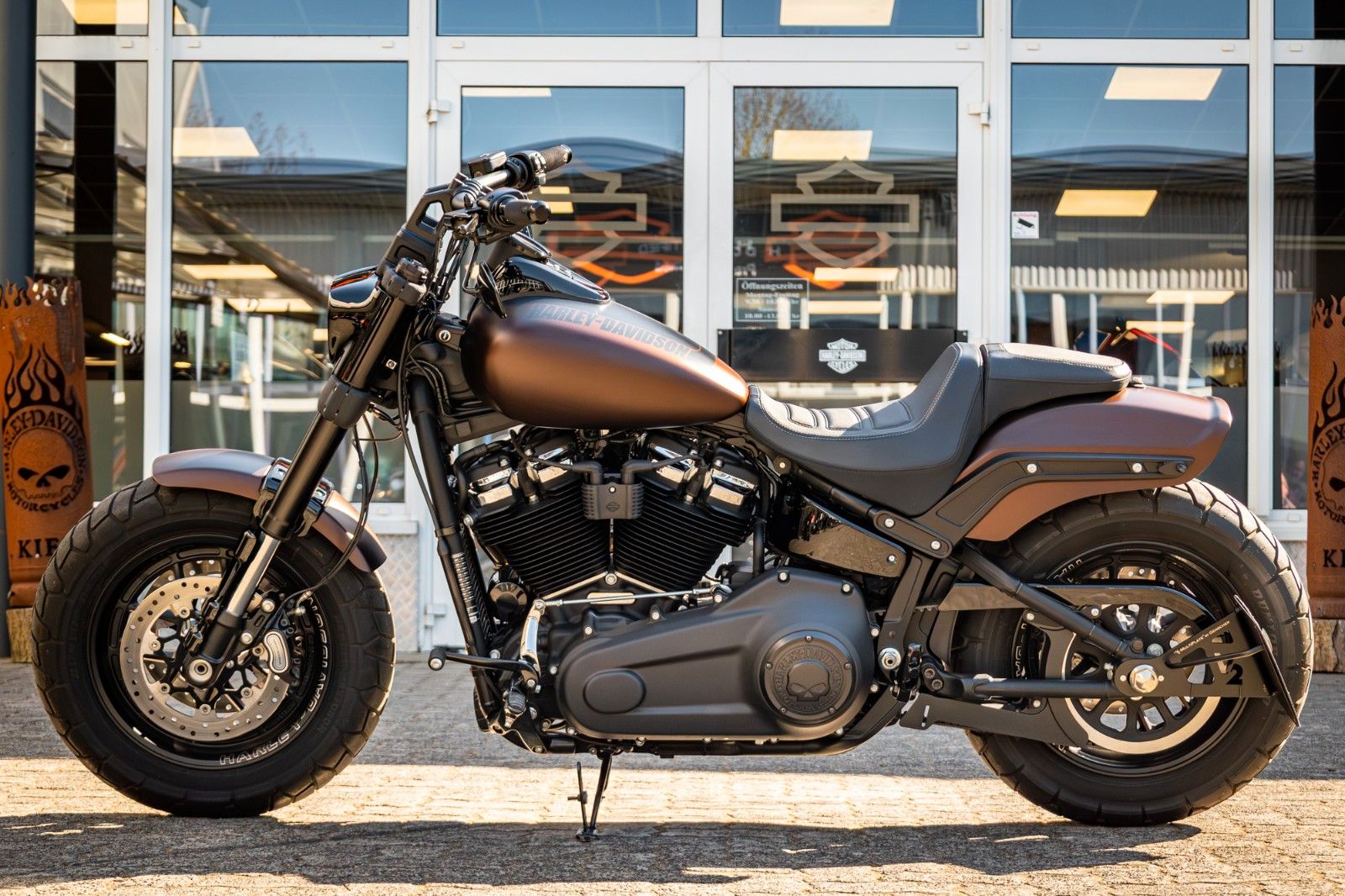 Fahrzeugabbildung Harley-Davidson FXFBS FAT BOB 114 CUI SOFTAIL - Penzl -