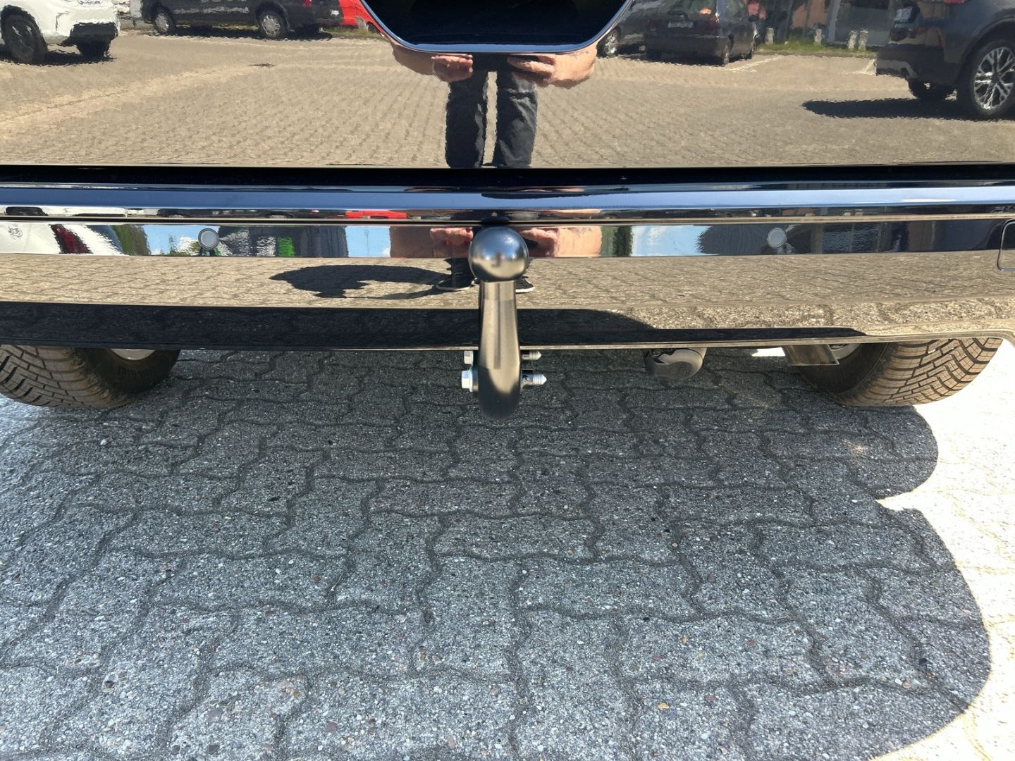 Fahrzeugabbildung Ford Tourneo Connect PHEV Titanium 1.5 EcoBoost Anhän