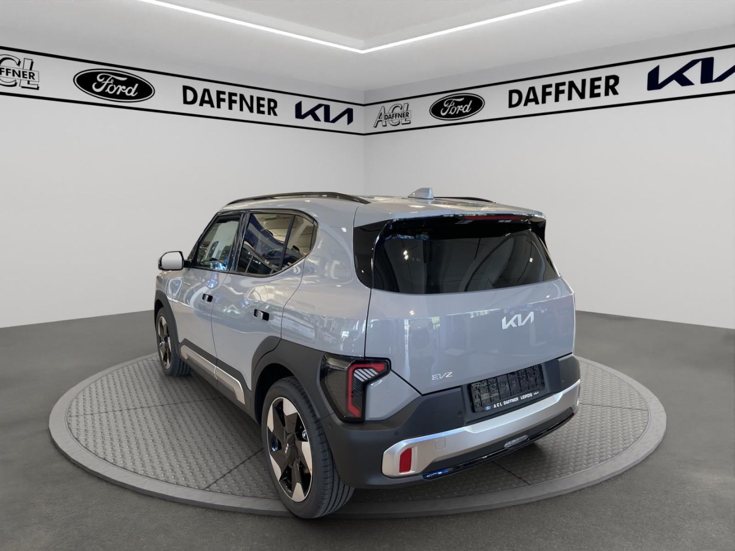 Fahrzeugabbildung Kia EV2 108 kW Earth Navi LED Harman/Kardon Tempomat