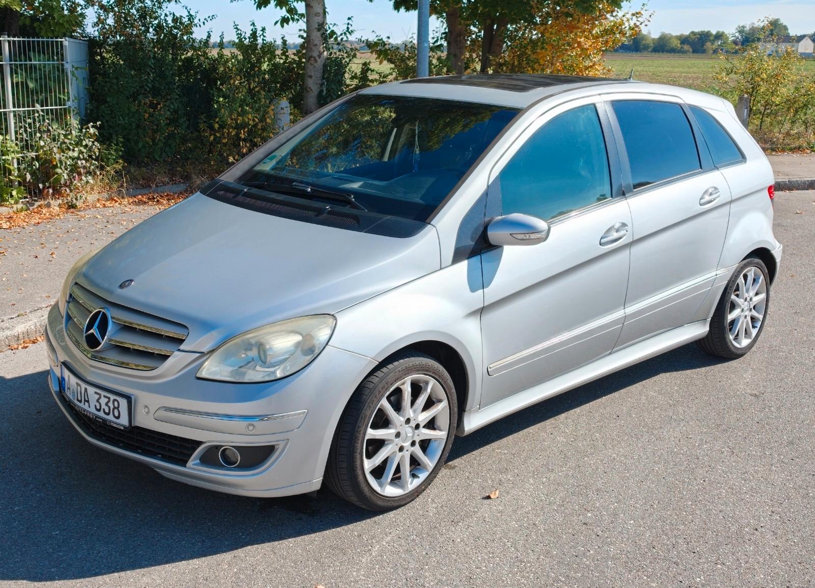 Mercedes-Benz B 200
