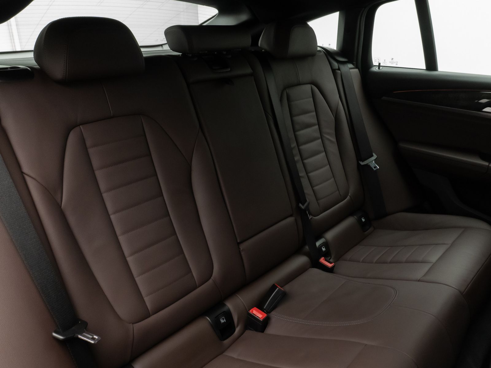 Fahrzeugabbildung BMW X4 xD20i MSport HUD DAB H/K Komfort Alarm 20Zoll