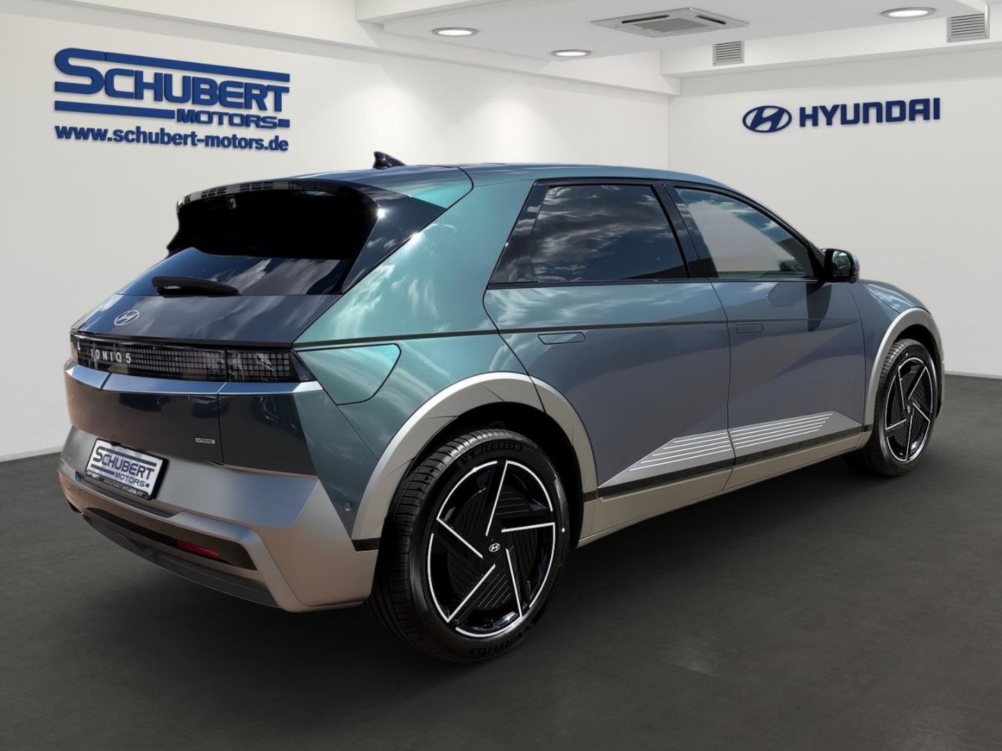 Hyundai IONIQ 5 Uniq Elektro FL UVP*64.050€* 84 kWh 4WD  imagem 3
