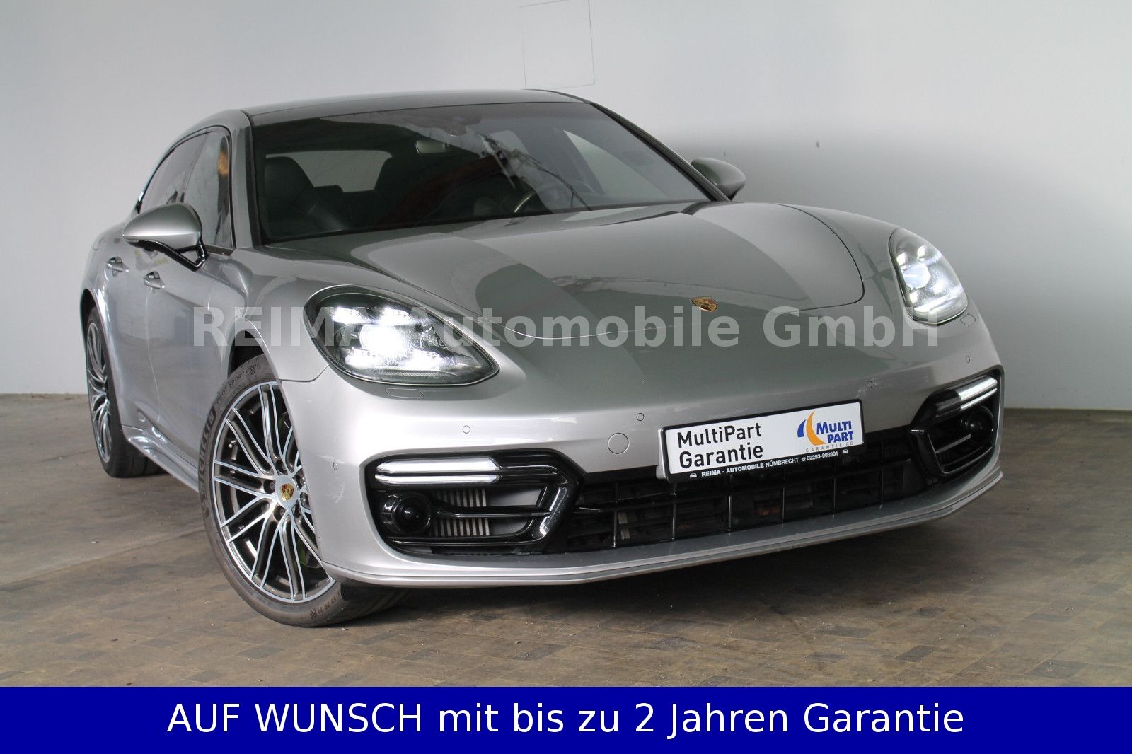Fahrzeugabbildung Porsche Panamera Sport Turismo Turbo S E-Hybrid, Matrix